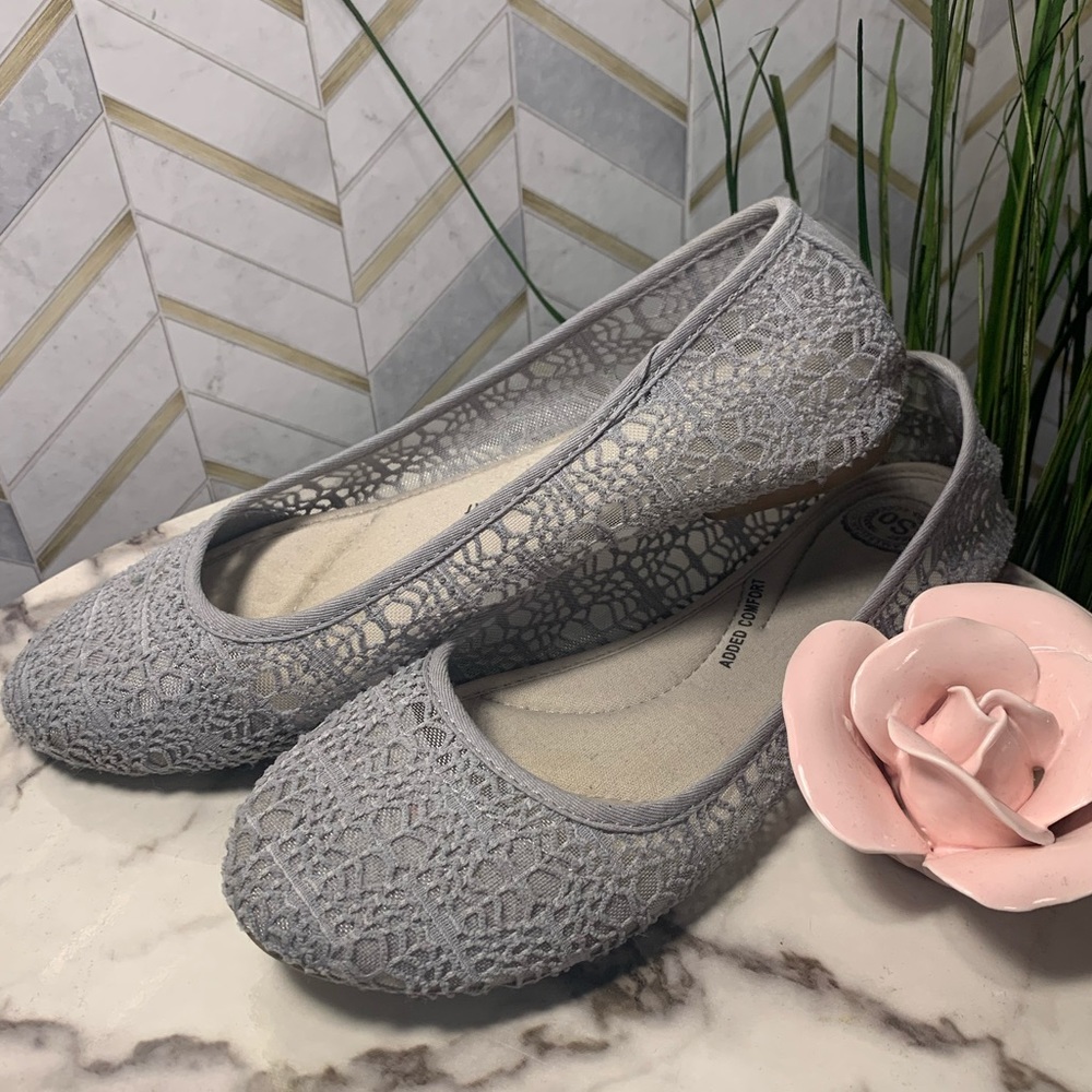 Gray flats